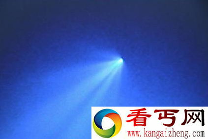 新疆ufo事件悬停5小时 沙漠惊现巨型ufo