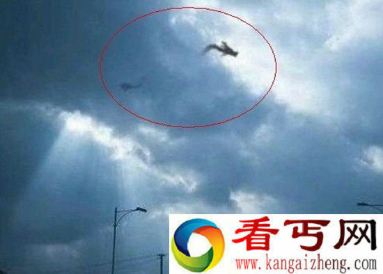 暴雨过后北京上空出现真龙 专家说法不一