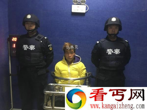 警方公布拐卖女童嫌犯照 惊现文字马赛克！