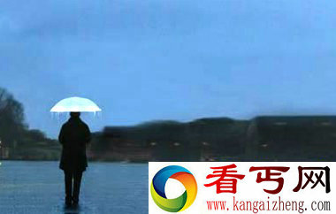 发光的雨伞 在雨中也能与他（她）浪漫