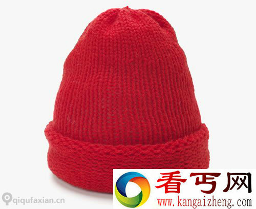 Rockg Knit 只需坐在上面摇摇摇 它能编织一顶帽子