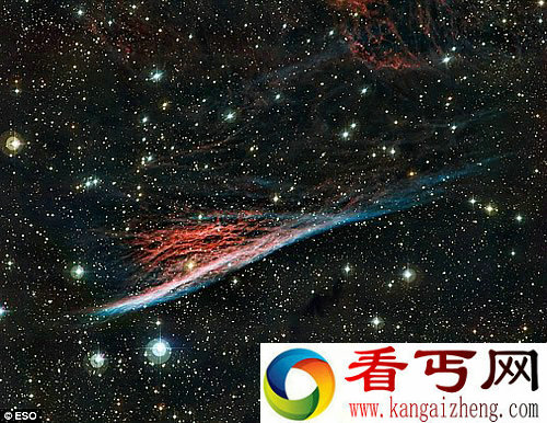 “扫帚”星云 11000年前爆炸后的残骸