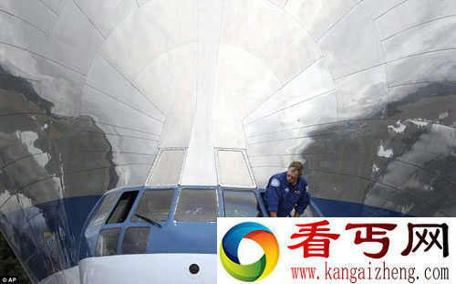 NASA公开亮相 Super Guppy货运飞机造型似鲸鱼