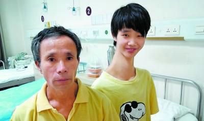 15岁男孩长“超长脖子” 颈椎比常人多3节病情比较复杂