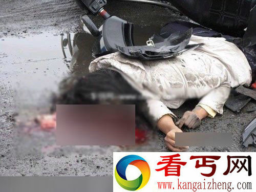 摩托车美女被货车压爆头 丝袜美女变女尸！