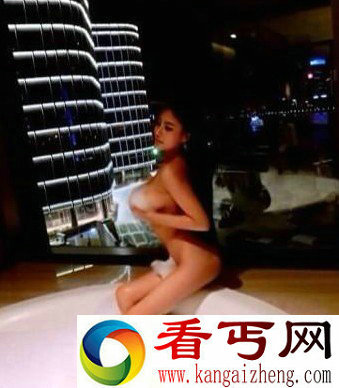 外围女凌馨做六男小三 海量开放豪乳照完被扒光