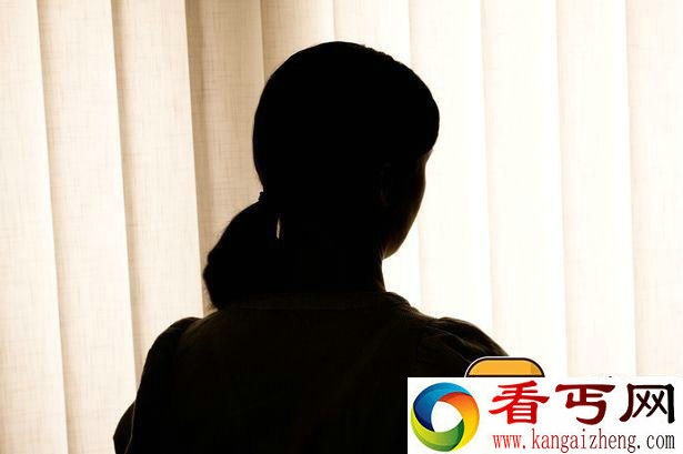 英国女子为怀孕 竟性侵13岁男孩取精