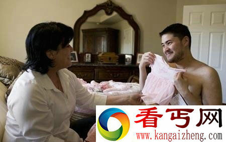 奇怪！变形成为男人通过人工受精产下一女婴
