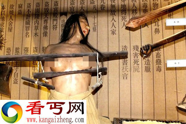 江苏举办中国古代刑具展 展示近两百种刑具