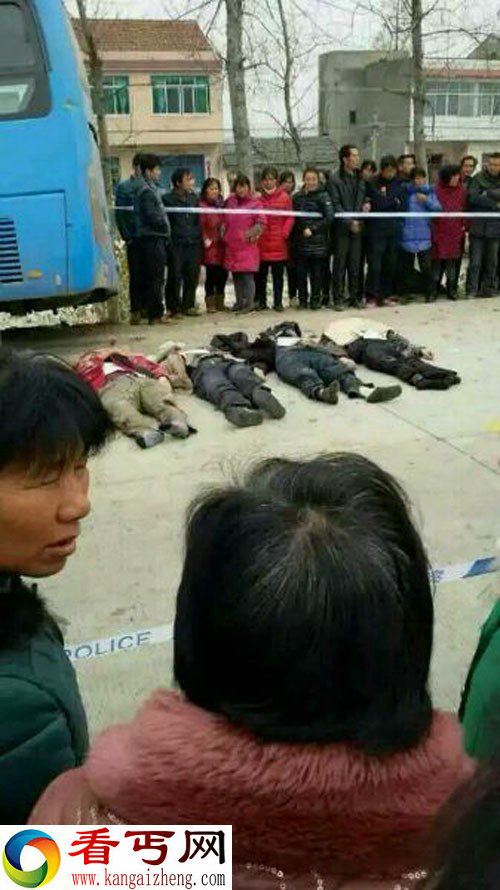 湖北省监利县车祸  小车撞上大客车当场死亡四个
