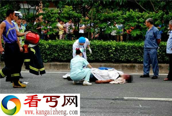 佛山货车追尾拖挂车司机当场被夹死