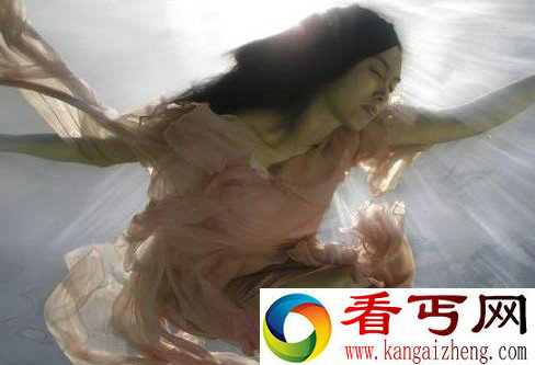 不可思议！原来传说中的“鬼压床”的“鬼”是长成这样的