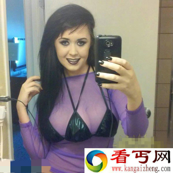 盘点三个乳房的女人:美女整形增造第三个乳房