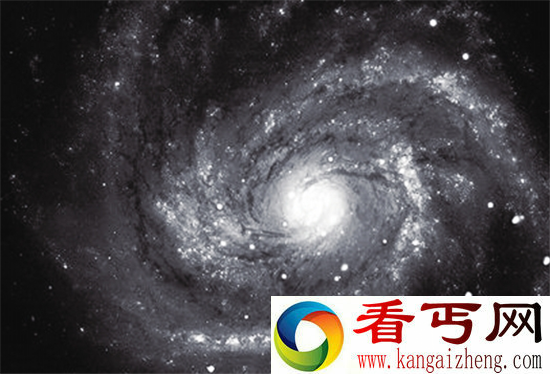 黑洞对决超新星 谁才是宇宙最危险的存在？