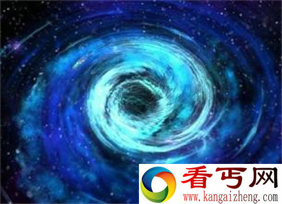 NASA拍到外星飞船来袭 真相揭开是竟是它?