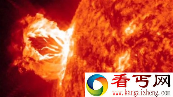 太阳风暴爆发有多恐怖 太阳风和彗星联系