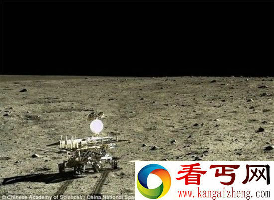 月球背面神秘塔尖是外星人信号塔?地球接收到外星信号