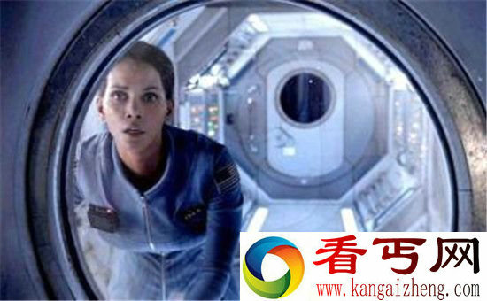 女航天员外太空神秘怀孕生子 竟诞生外星婴儿!