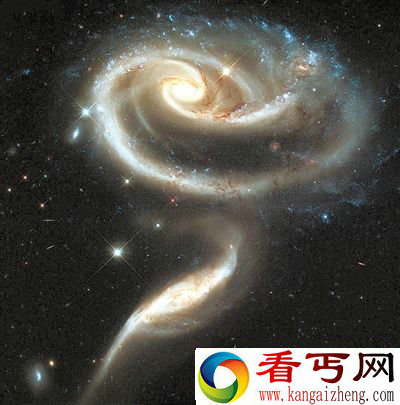 哈勃望远镜发回宇宙最美图片 震撼心灵