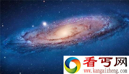 宇宙奇观震惊世界 直观7800光年黑洞喷流爆发