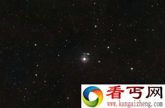 哈勃带给我们宇宙视觉盛宴 激烈的星系吞噬大战