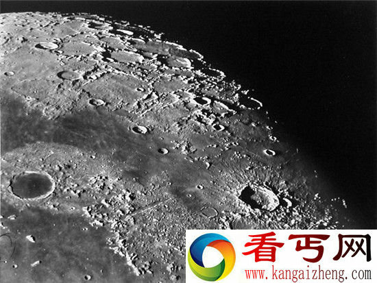 小行星撞击曾造福火星？探究火星生命起源 