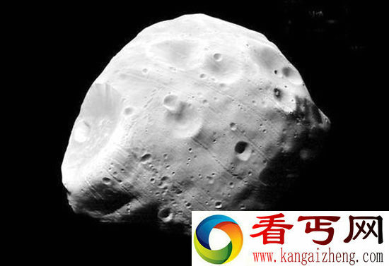 火卫一凹槽结构暗示 曾不断遭受火星引力摧残