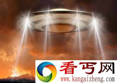 月球上空惊现神秘飞行物 UFO的可能性很大