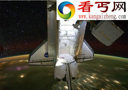 （多图）2011年度最佳太空照片冰岛极光和天线星系