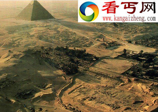 金字塔的建设者们是怎样生活的？