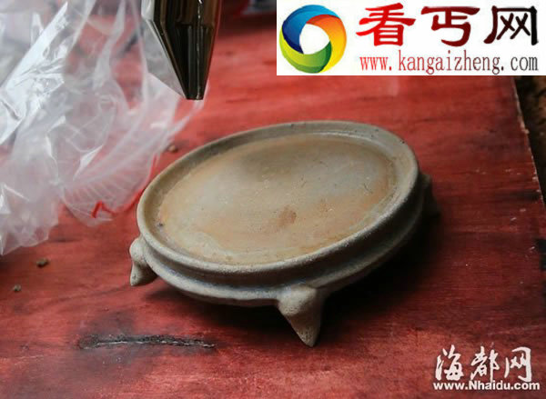福州一小区建电梯挖出唐朝墓葬