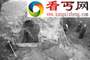 (图)兰州晏家坪古墓今日揭开墓顶 古墓轮廓已清晰可见