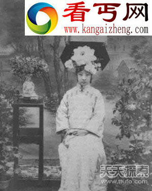 清朝清纯格格后妃私房照