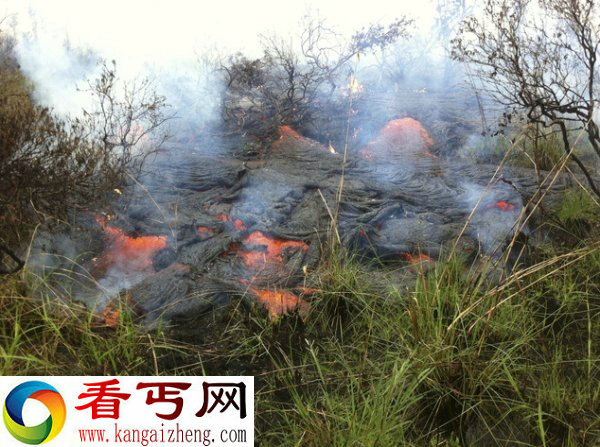 在火山岩浆上面行走是什么感觉？